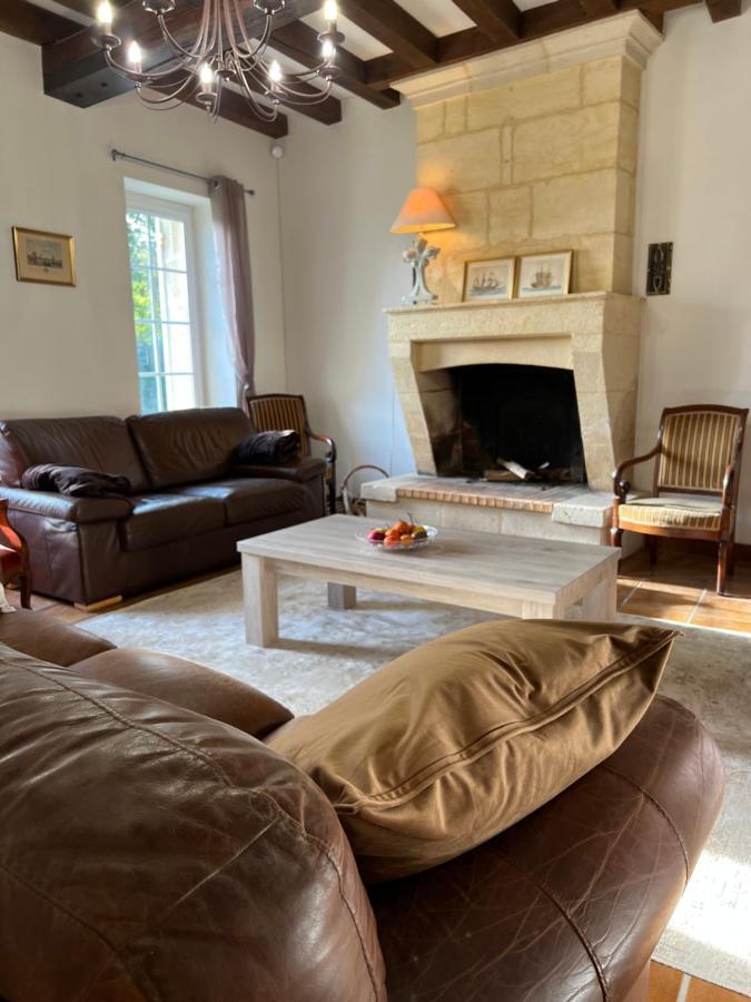 Maison Chaleureuse Avec Cheminee Beychac-et-Caillau Εξωτερικό φωτογραφία